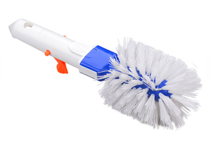 Tampon à récurer pour conduite d'eau avec réservoir de détergent-